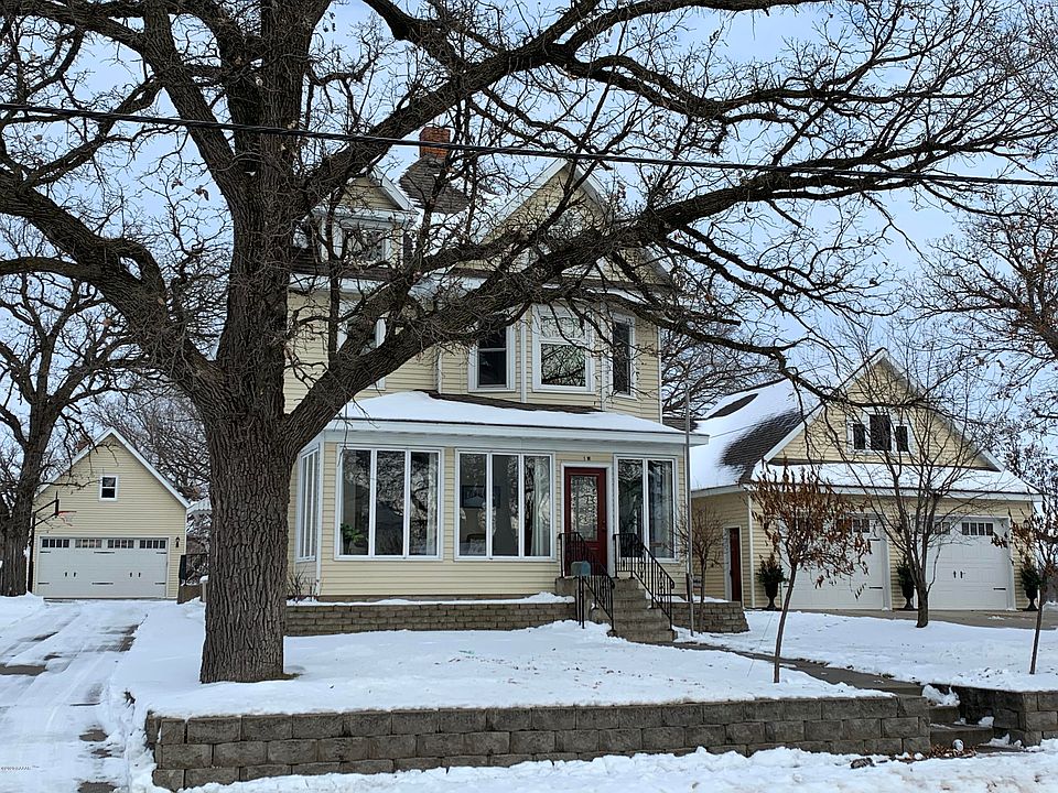 1st image of 1 Riverside Ave NW