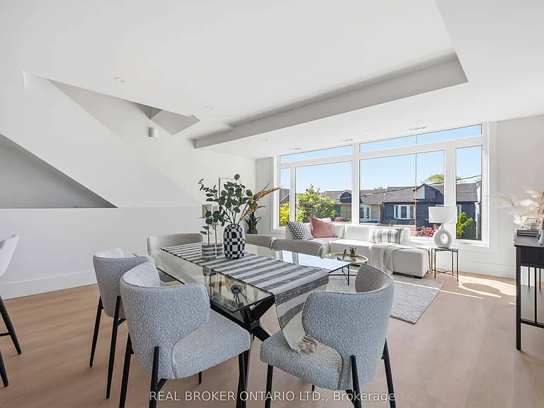 102 Boultbee Ave #B — Photo 14