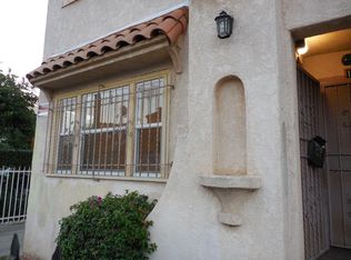 1035 1/2 W 42nd Pl, Los Angeles, CA 90037