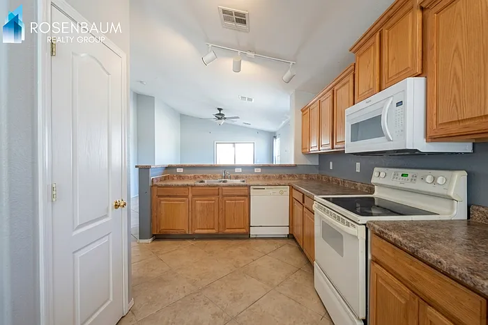25873 W Miami St — Photo 4
