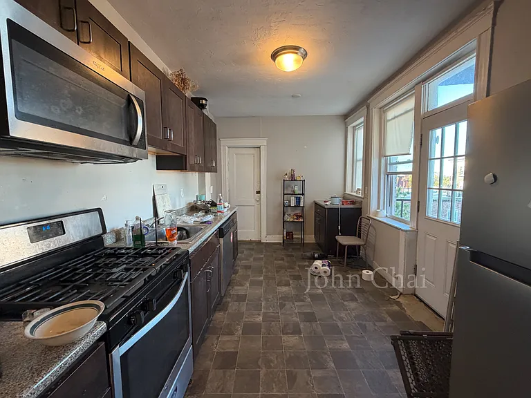 161 Kelton St #11 — Photo 9