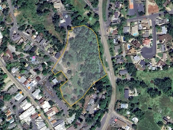 Raspberry Ln, Angels Camp, CA 95222