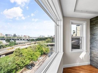 25 Bay State Rd APT 6, Boston, MA, 02215