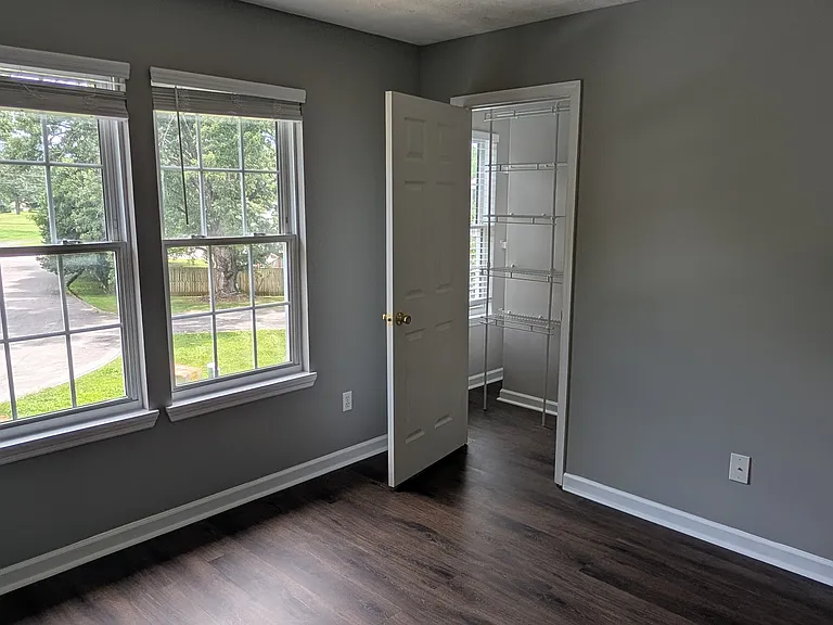 116 Paxton Ct — Photo 27