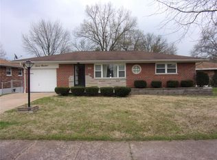 700 Dallwood Dr, Saint Louis, MO
