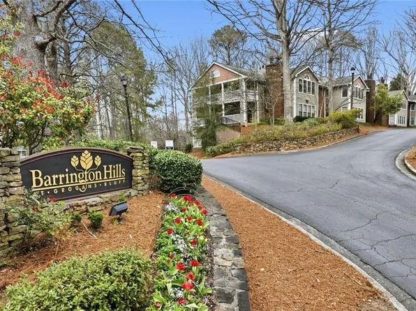 112 Barrington Hills Dr, Sandy Springs, GA 30350