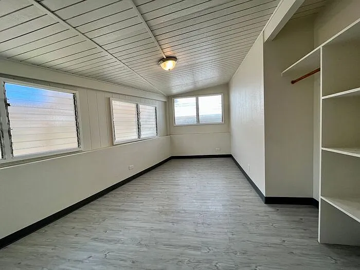 92-526 Pilipono St #B — Photo 4