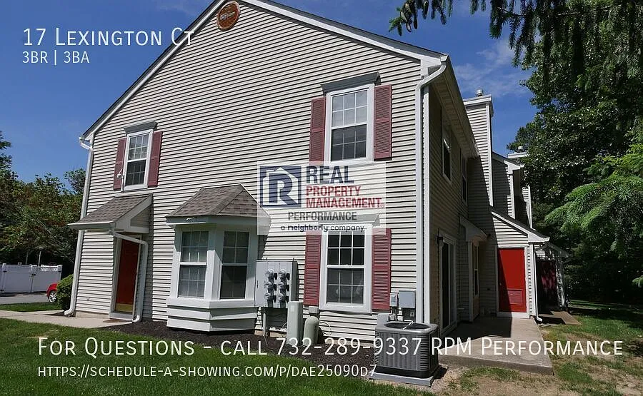 Holmdel Townhouse - 3BR 2.5BA Redone and many new updates — Photo 3