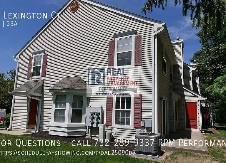 17 Lexington Ct — Photo 3