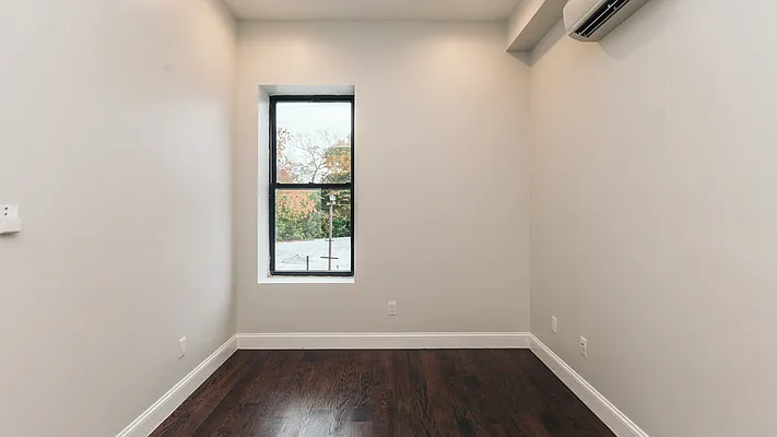 Rented by Nooklyn NYC LLC | media 20