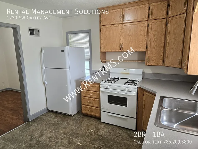 1230 SW Oakley Ave — Photo 9