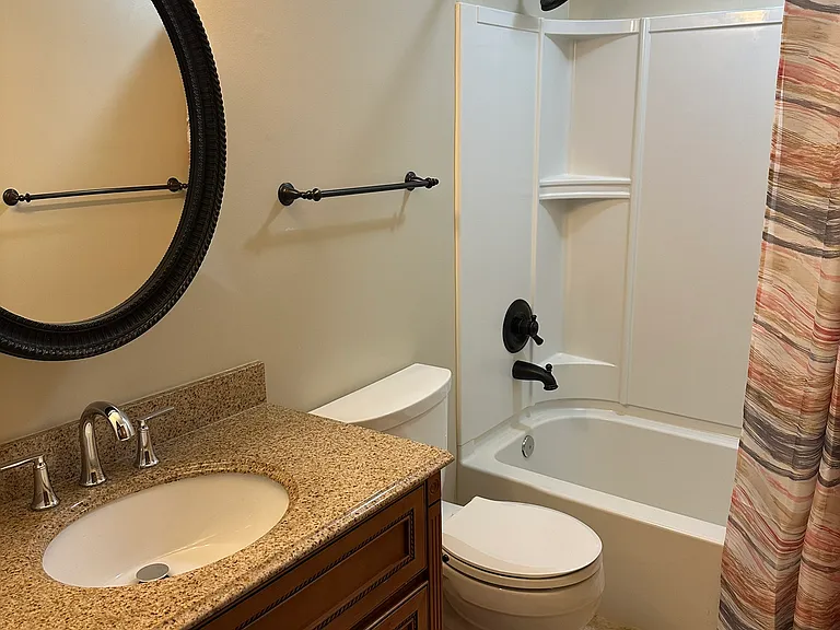 5928 N Old Orchard Dr — Photo 4