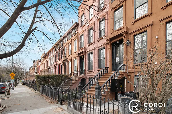 Rented by Coroi Corp | media 16