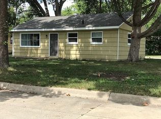 1700 Seneca Ave, Waterloo, IA 50701