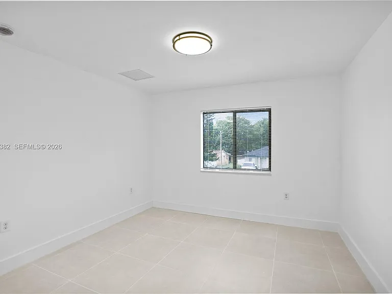 5823 NW 30th Ave #5823 — Photo 24