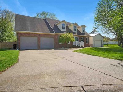 8755 Hanover Dr, Newburgh, IN, 47630