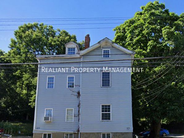 3176 River Rd Unit A