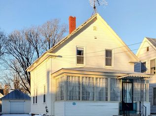 17 Bean St, Madison, ME 04950