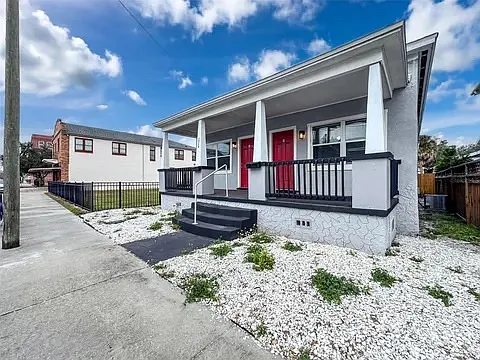 1716 E Columbus Dr #A — Photo 3