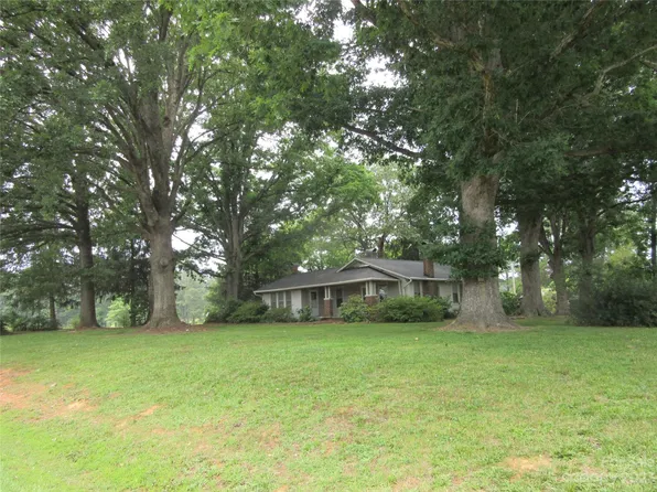 28225 Harwood Rd, New London, NC 28127