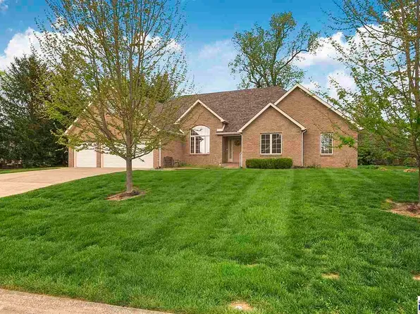 1183 Harbor Point Rd, Terre Haute, IN 47803