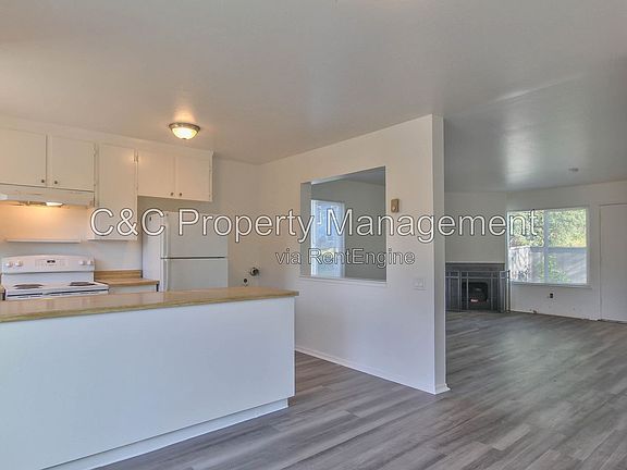 2nd image of 130 Miles Ln APT D