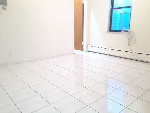 2nd image of 2522 Steinway St APT 2B