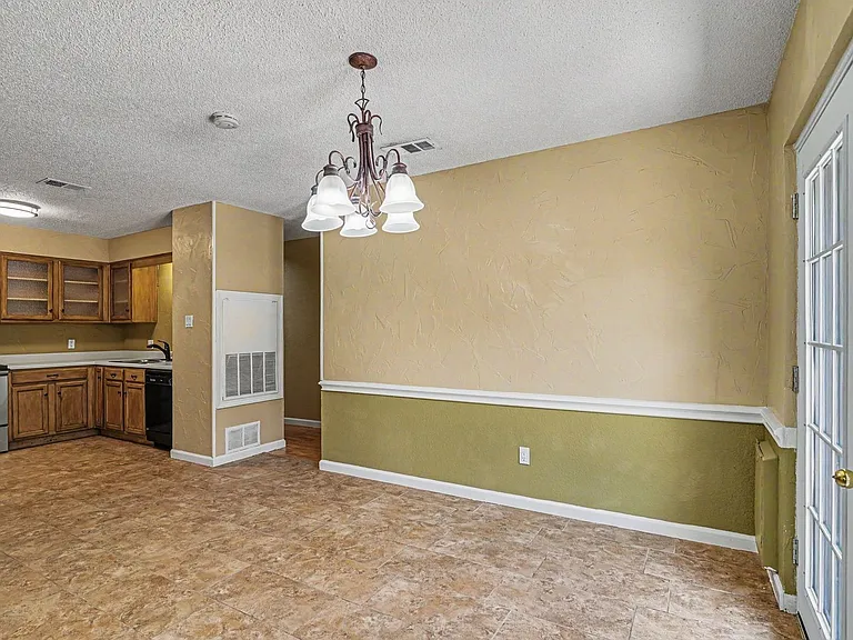 4648 Birchbend Ln — Photo 7