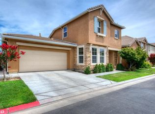 853 Beauregard Ln, Clovis, CA 93619
