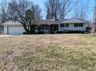 1435 Westerrace Dr, Flint, MI 48532