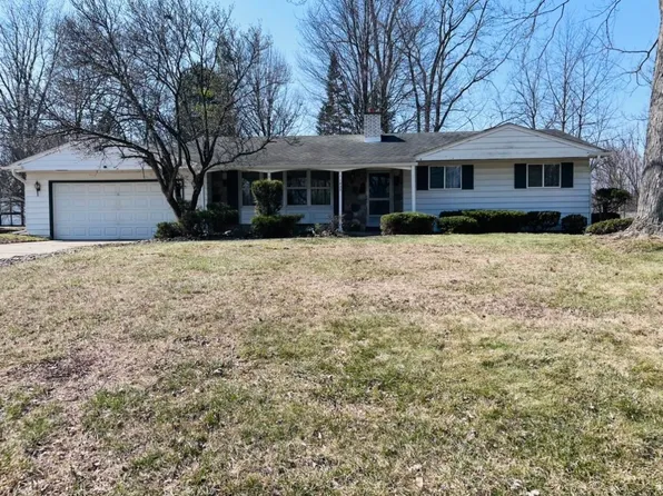 1435 Westerrace Dr, Flint, MI 48532