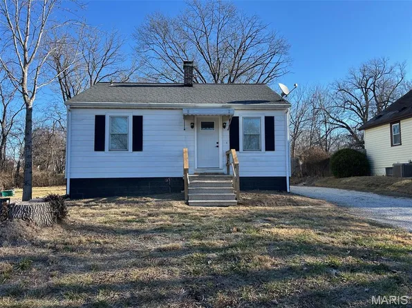 1210 3rd Ave, Belleville, IL 62220