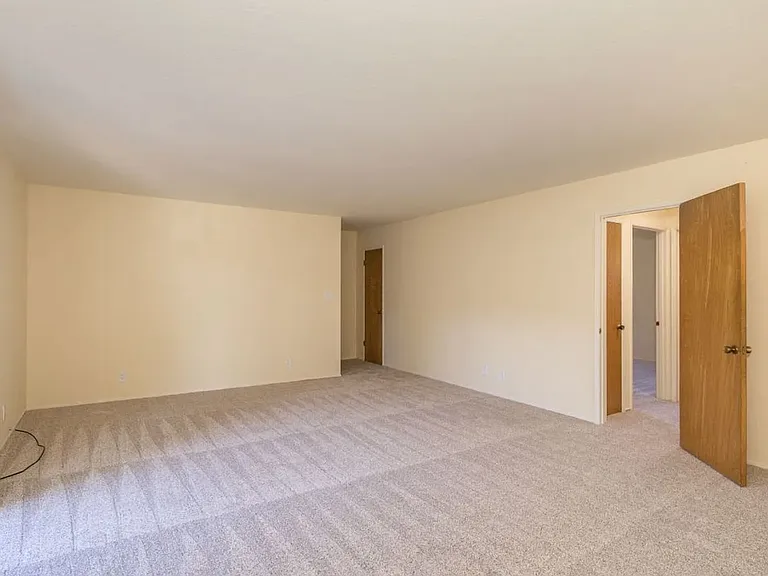 314 College Ave #1-6 — Photo 3