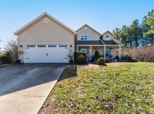 4605 Falcon Rd, Springdale, AR 72762