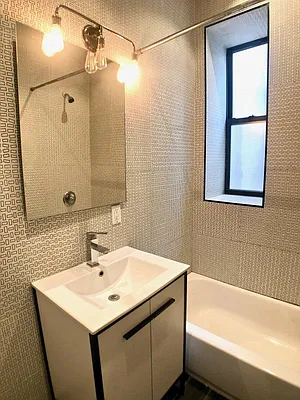Rented by Bohemia Realty Group | media 19