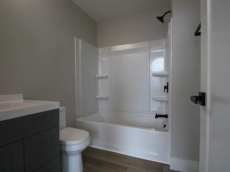 113 E Main St #1 — Photo 20