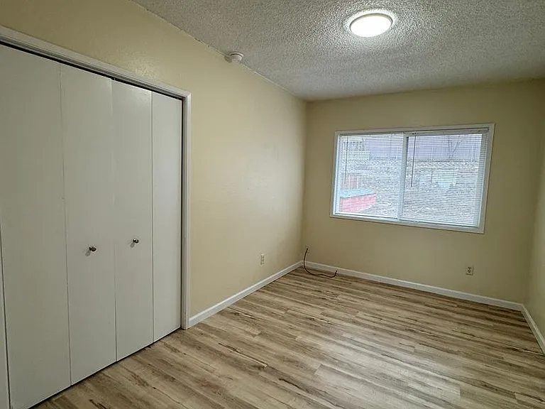 6407 Harvey Dr #B — Photo 21