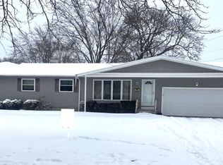 837 Edgewater Dr, Amherst, NY 14228