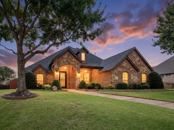 824 Rio Grande Dr, Mansfield, TX 76063