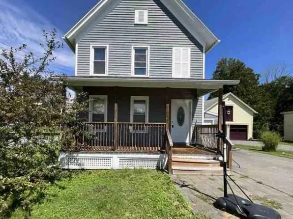 55 Haskell St, Hagaman, NY 12086
