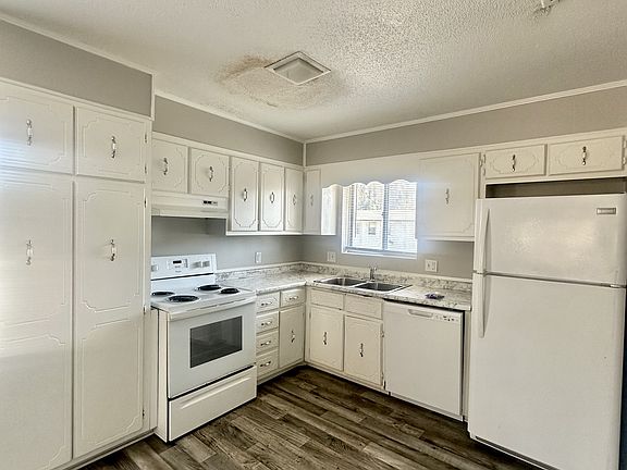 3rd image of 1199 Melody Ln APT A4