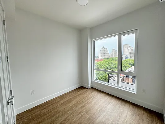 Rented by Dream Space Realty | media 6