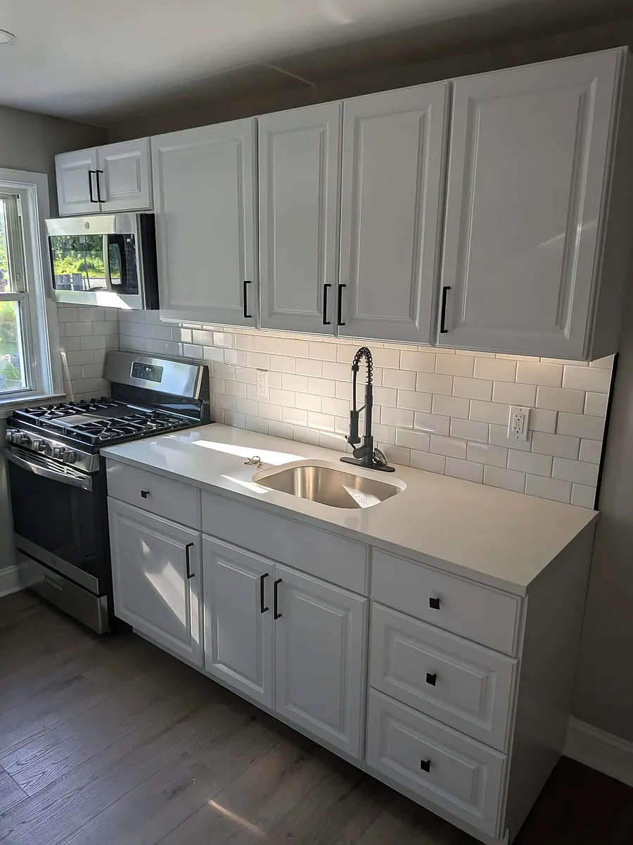 Building Photo - 4335 Greenhill Ave #1