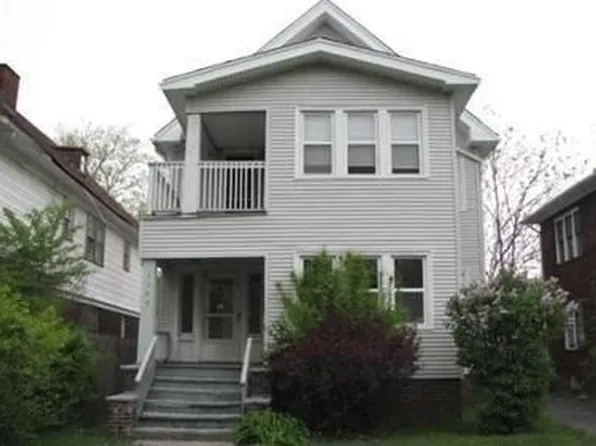3389 Desota Ave, Cleveland Heights, OH 44118