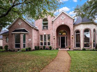 7421 Ruston Ln, Irving, TX 75063