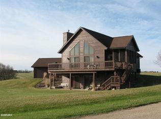17-120 Hidden Cove Ct, Lanark, IL 61046