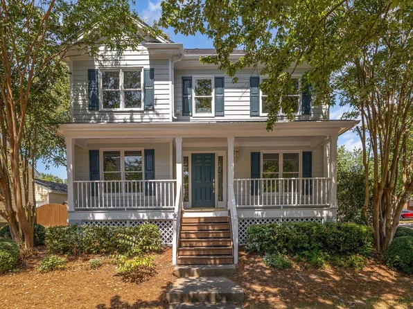 317 Hyannis Dr, Holly Springs, NC 27540