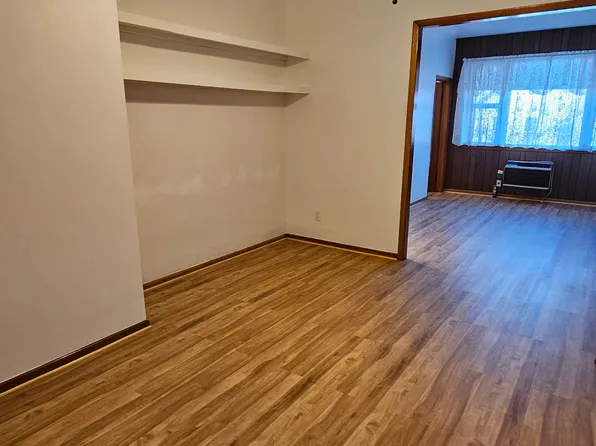 229 Monitor Street image 15 of 21