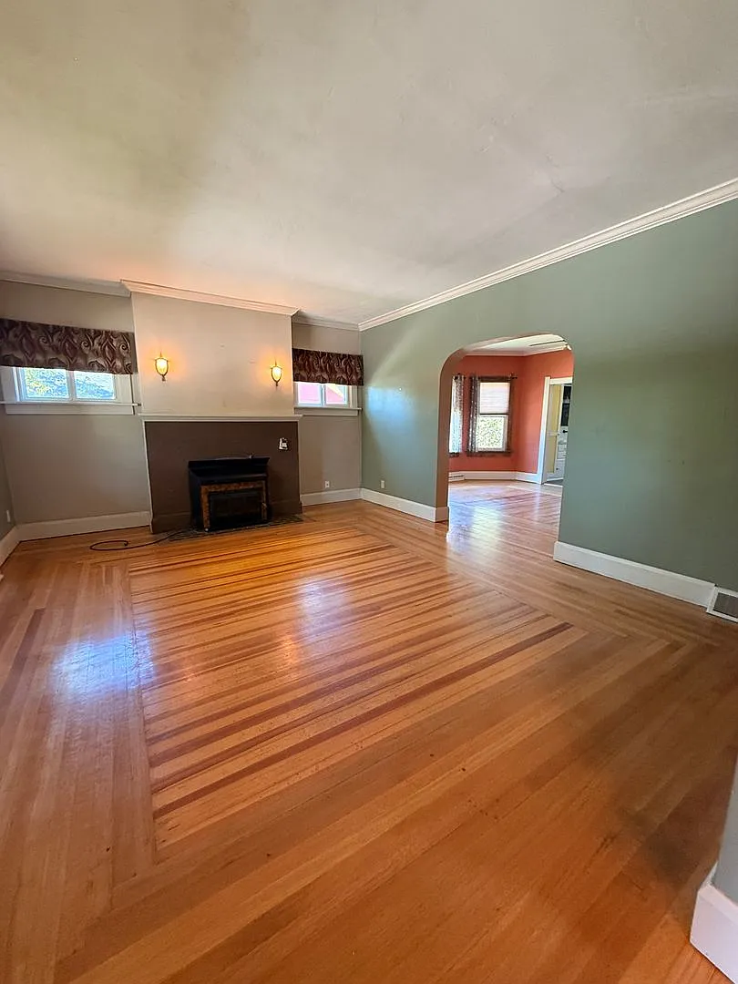 Laramie Charm & Character | Spacious 3 Bed + Minutes to UW — Photo 3