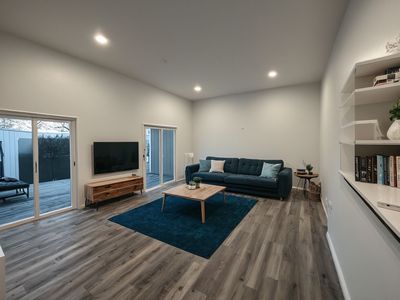 2800 W Segerstrom Ave UNIT D, Santa Ana, CA, 92704